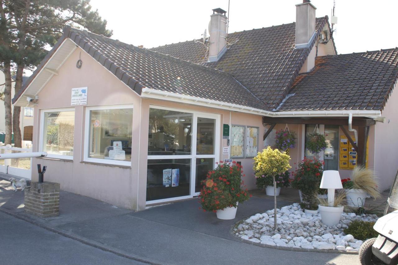 Camping De La Mer Camiers Exteriör bild